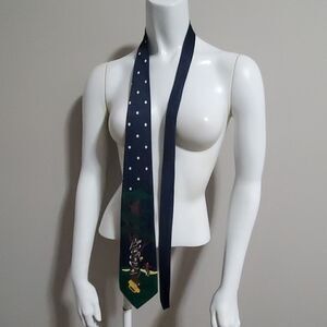 Renaissance Hand Made Golf Christmas Scene Tie